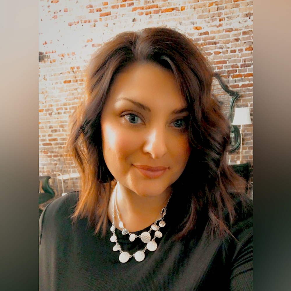 Meet your Posher, Marissa